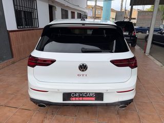 Volkswagen Golf 2021