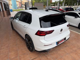 Volkswagen Golf 2021