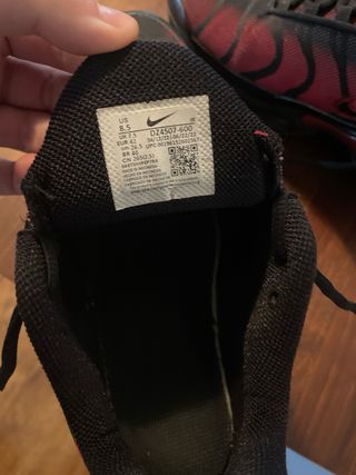 Tenis Nike Air Max Plus TN Negras Rojas