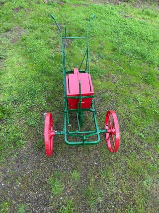 Sembradora Decorativa Verde y Roja