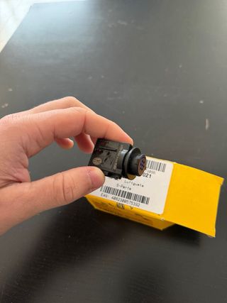 Sensor AUC BMW 6PX 012 684-021 HELLA