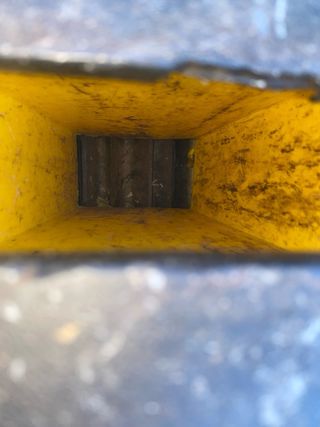 Trituradora de jardín amarilla Einhel