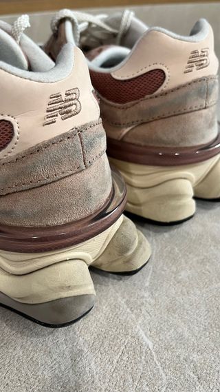 Zapatillas New Balance 9060 Beige/Rosa