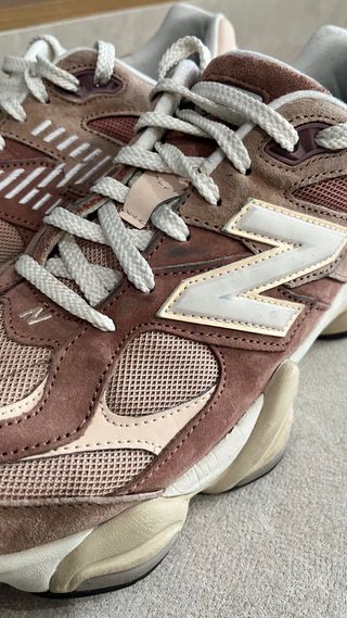 Zapatillas New Balance 9060 Beige/Rosa