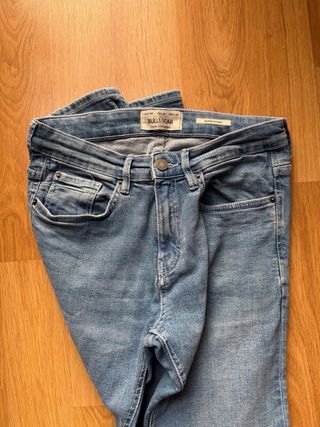 Pantalón vaquero Pull&Bear T.38 Super Skinny
