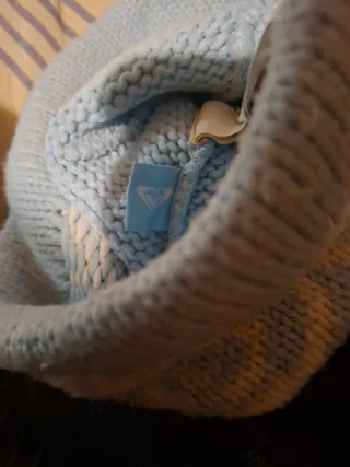 Gorro Quiksilver Azul y Blanco