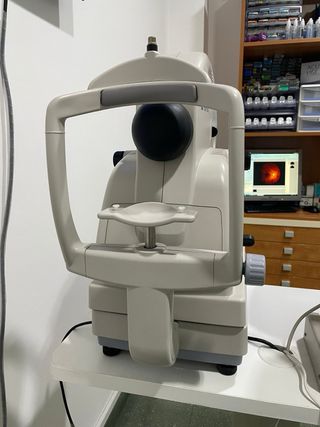 Retinógrafo Topcon TRC-NW200.