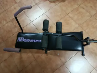 Banco de abdominales AB Shaper