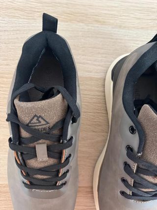 Zapatillas Paredes Triakastela para hombre