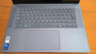 Lenovo Yoga Slim 7i Gen 9 Aura Edition 15" Intel