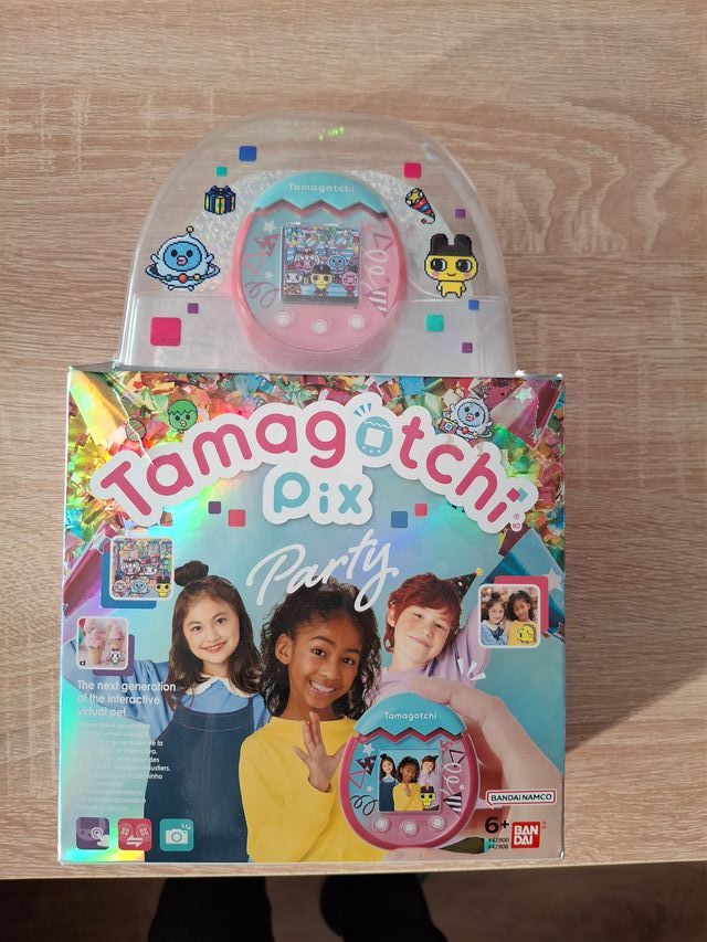 BANDAI Tamagotchi Pix Party Confeti
