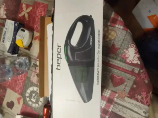 Aspiradora de coche Beper con accesorios