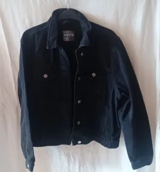 chico,tejanos y chaqt tejana negra Talla M,5€ unid