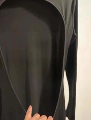 Vestito elegante schiena scoperta