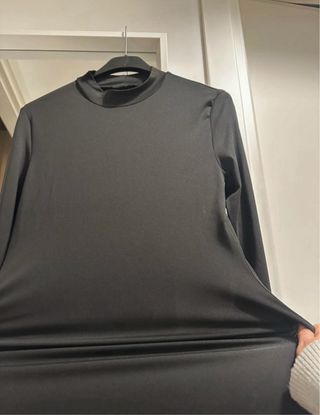 Vestito elegante schiena scoperta