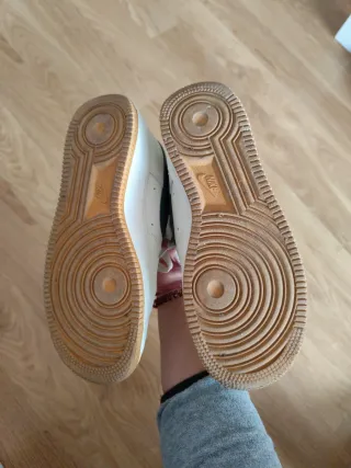 Nike Air Force 1 Low Verde y Blanco