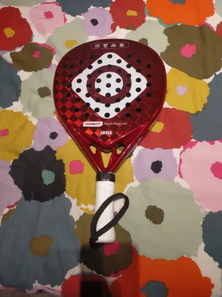 Pala de pádel Izas IMPACT