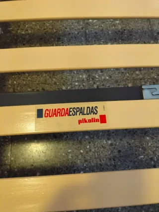 Muebles de Habitación, Somier, mesitas y cabezal.