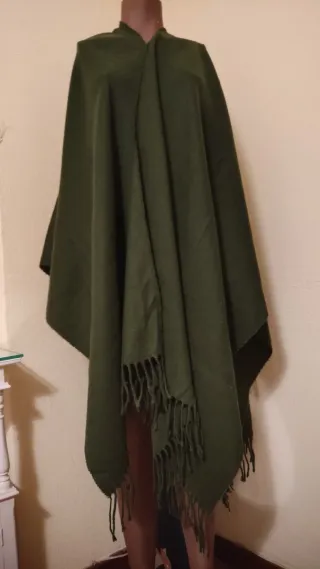 Preciosa Capa Verde oliva