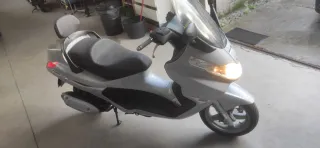 Piaggio x8 125cc