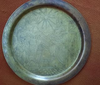 Plato egipcio bronce