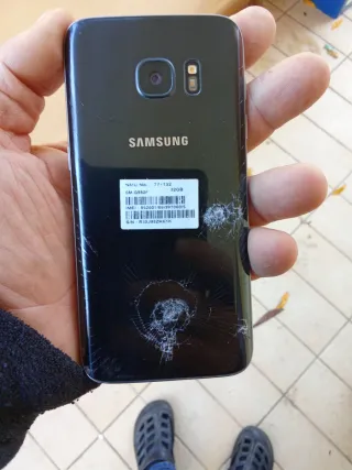 Samsung SM-G930F - Smartphone Nero