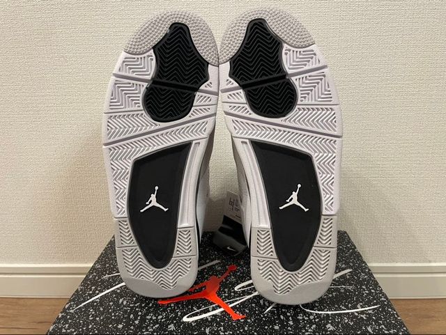 Jordan 4 Retro Military Black Talla 37.5-47.5