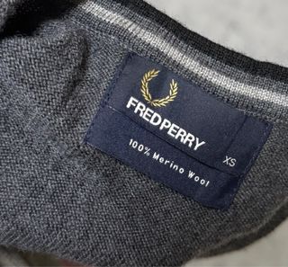 Jersey Fred Perry Lana Merino Gris