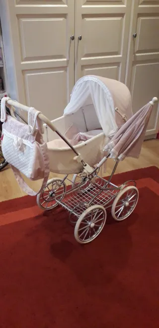Cochecito Muñecas Arias
