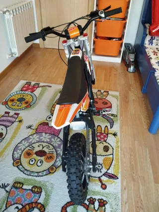 Moto Eléctrica IMR Infantil Con equipación