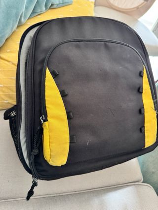 Cámara Nikon D3000 + 3 objetivos y mochila