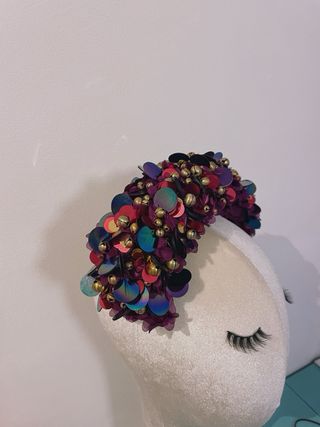 Tocado Zingara con lentejuelas y cascabeles