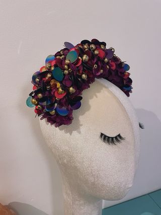 Tocado Zingara con lentejuelas y cascabeles