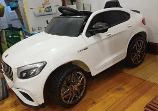 Coche Mercedes AMG Juguete Blanco