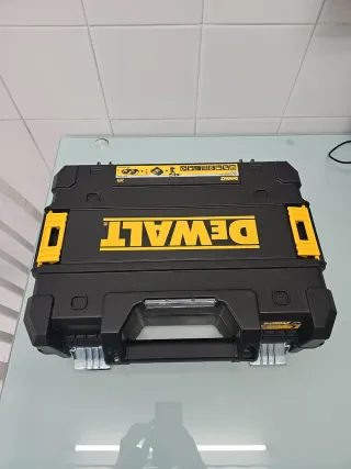 Taladro DeWalt DCD796M2 + 2 Baterías