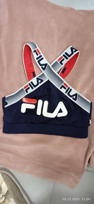 Top deportivo Fila cruzado talla S