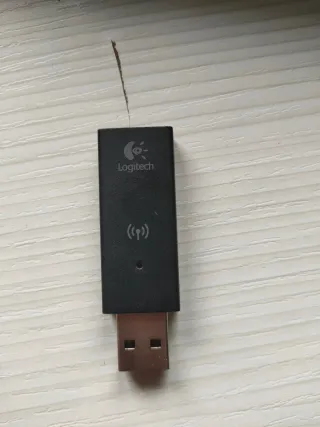 Altavoz Logitech Z515 Negro