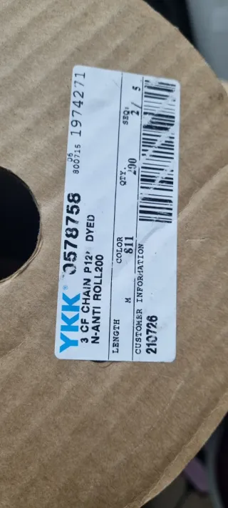 Cremalleras 1 ,80 € el metro metálicas y nailon Ma