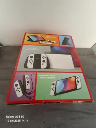 Caja Nintendo Switch OLED