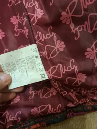 Abrigo acolchado estampado multicolor, talla M