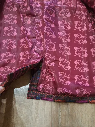 Abrigo acolchado estampado multicolor, talla M