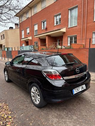 Opel Astra 2009