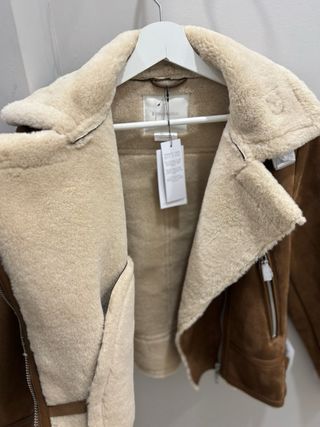 Cazadora Stradivarius efecto ante forrada