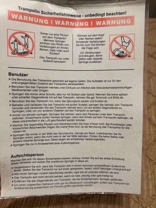Cama elástica / trampolín  con red de seguridad.