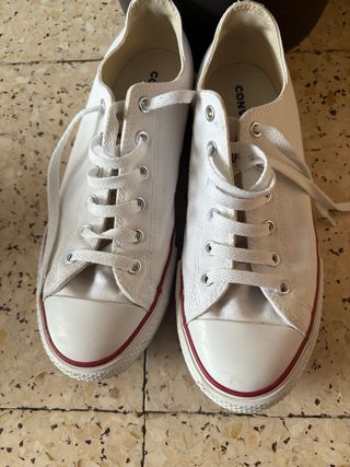 Converse blancas impecables