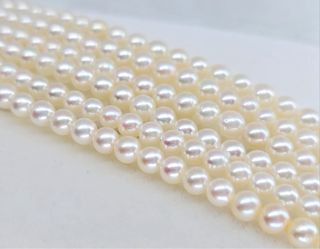 Collar Perlas Akoya baby Tasaki