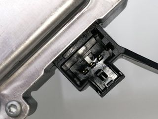 MOTOR LIMPIA TRASERO FORD FIESTA (CBK) (3)