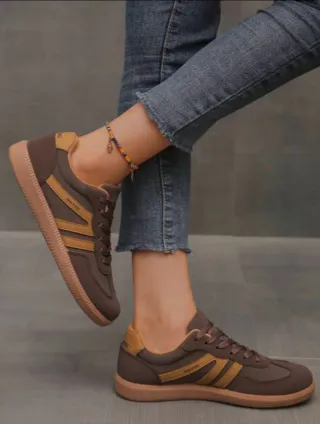 ✅Zapatillas Marrones