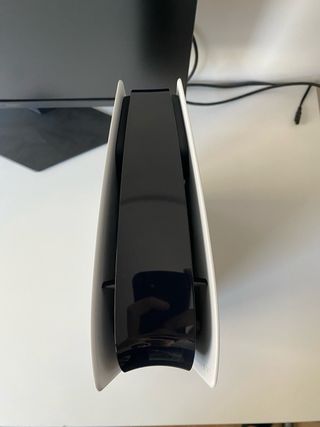 PS5 Digital Slim 1TB + Soporte Oficial