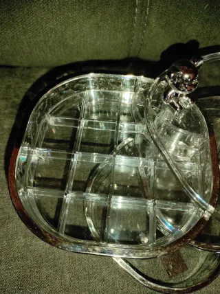 Joyero giratorio con figura de oso